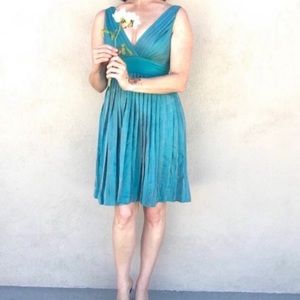 Adrianna Papell pleated DRESS metallic formal occasion blue green sleeveless 4